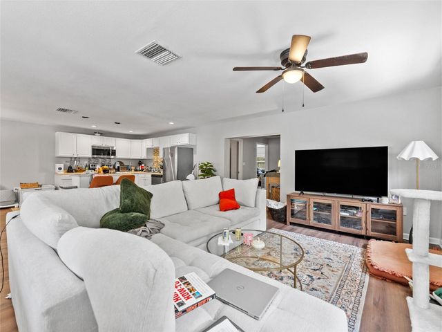 2002 S HABANA AVENUE C, Tampa, FL 33629