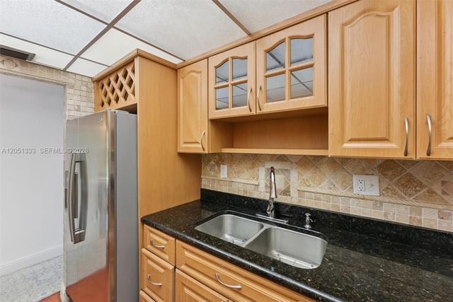 14241 Memorial Hwy 9f Hwy, Miami, FL 33161