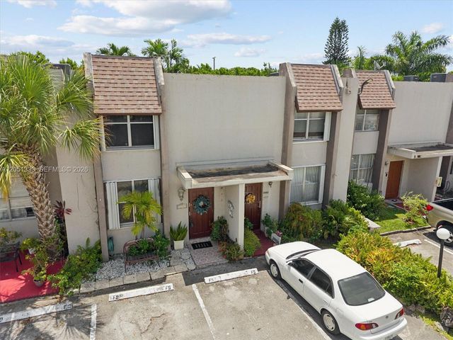 14241 Memorial Hwy 9f Hwy, Miami, FL 33161