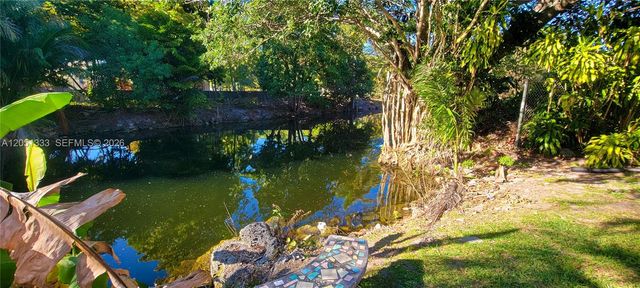 14241 Memorial Hwy 9f Hwy, Miami, FL 33161
