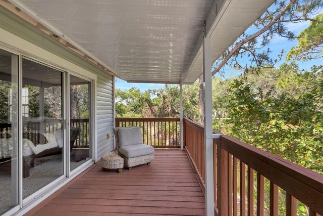 530 RYANS WOODS LANE, Palm Harbor, FL 34683