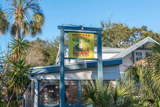 530 RYANS WOODS LANE, Palm Harbor, FL 34683