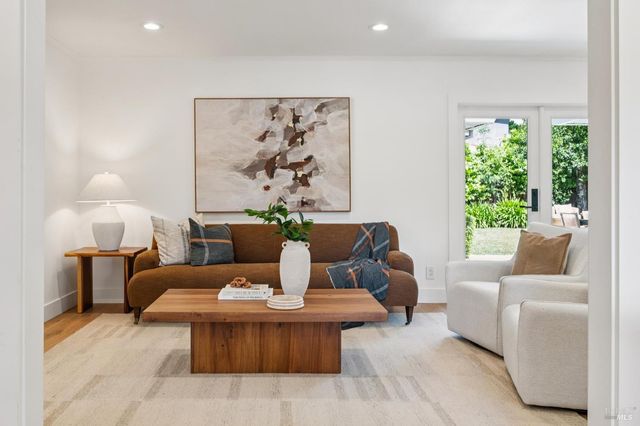 10 Eliseo Dr, Greenbrae, CA 94904