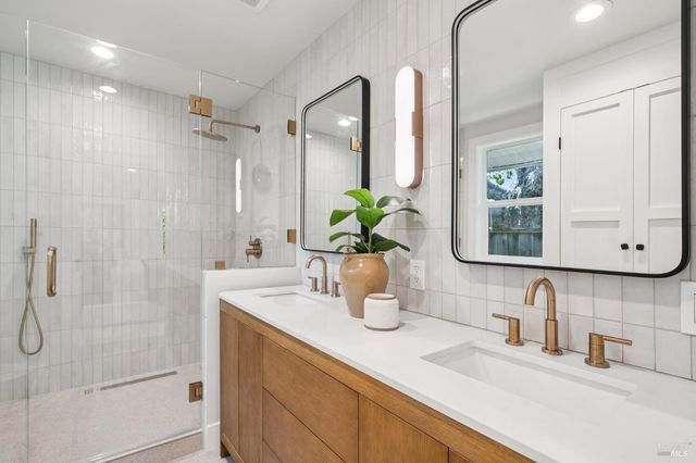 10 Eliseo Dr, Greenbrae, CA 94904