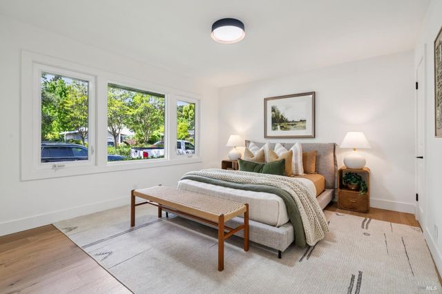 10 Eliseo Dr, Greenbrae, CA 94904