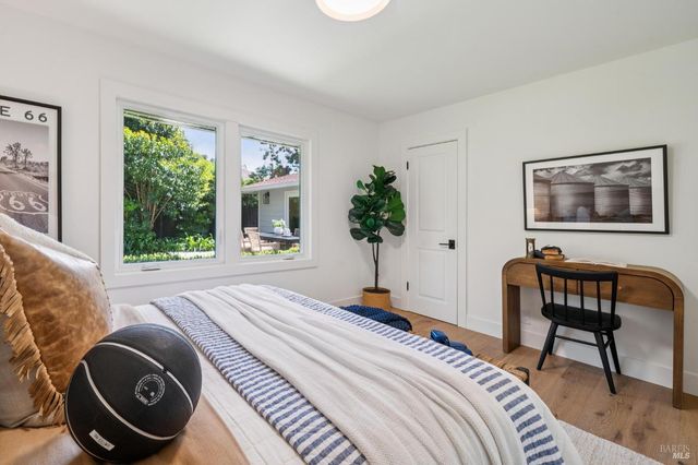 10 Eliseo Dr, Greenbrae, CA 94904