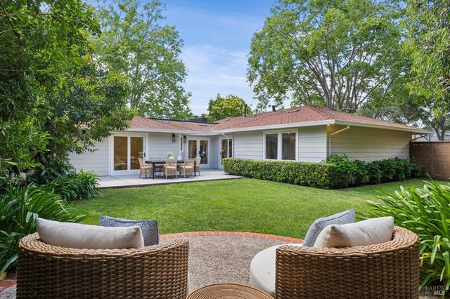 10 Eliseo Dr, Greenbrae, CA 94904