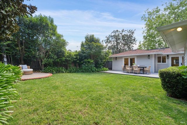 10 Eliseo Dr, Greenbrae, CA 94904