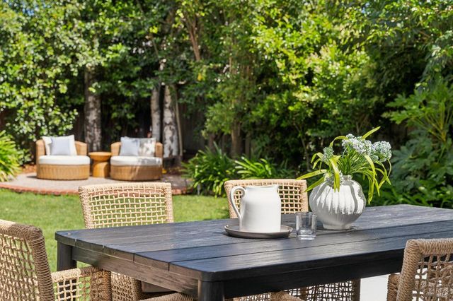 10 Eliseo Dr, Greenbrae, CA 94904