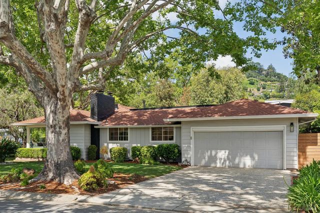 10 Eliseo Dr, Greenbrae, CA 94904