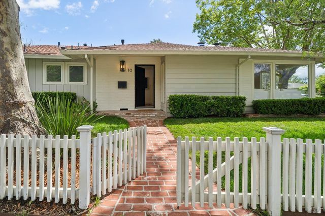 10 Eliseo Dr, Greenbrae, CA 94904