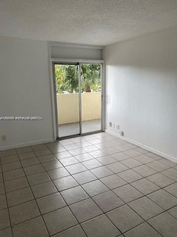 801 NW 47th Ave 214W, Miami, FL 33126