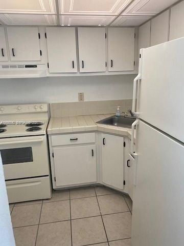 801 NW 47th Ave 214W, Miami, FL 33126