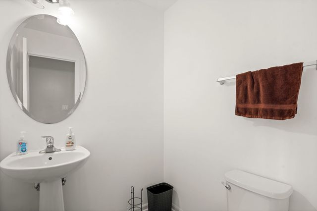 1716 Windward Drive, Pingree Grove, IL 60140