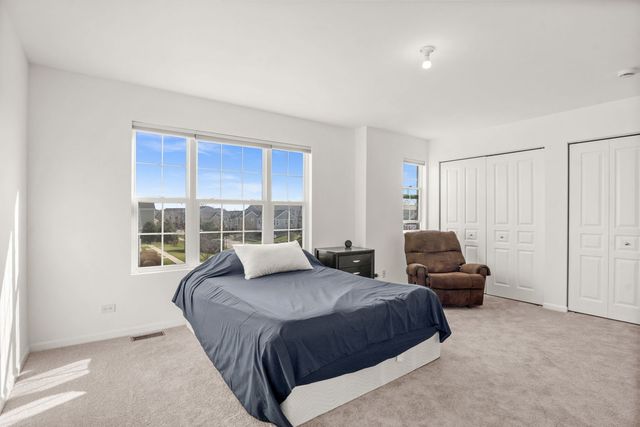 1716 Windward Drive, Pingree Grove, IL 60140