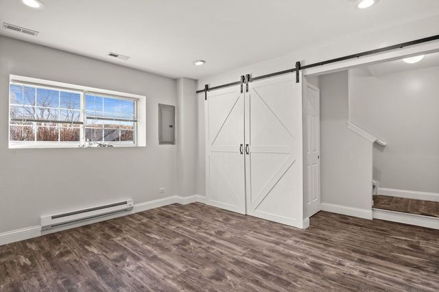 1716 Windward Drive, Pingree Grove, IL 60140