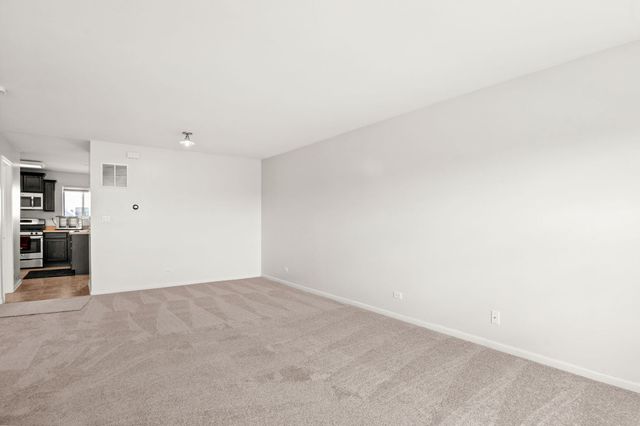 1716 Windward Drive, Pingree Grove, IL 60140