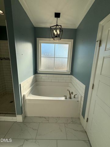 98 Spruce Drive, Benson, NC 27504