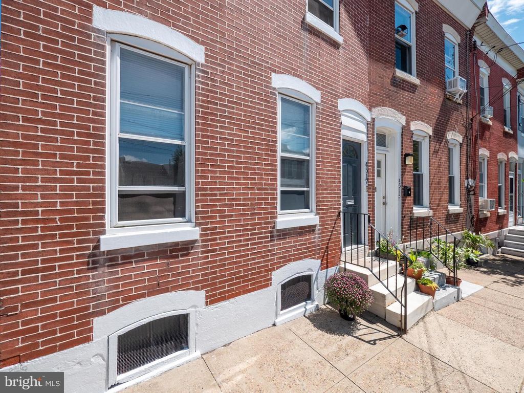 4517 WILDE ST, Philadelphia, PA 19127