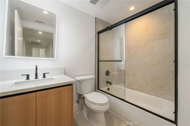 7510 Sepulveda Boulevard 101, Van Nuys, CA 91405