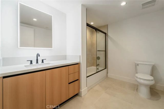 7510 Sepulveda Boulevard 101, Van Nuys, CA 91405