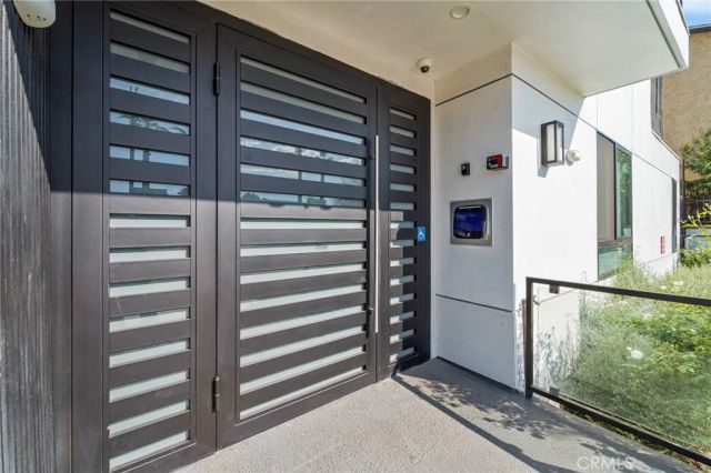 7510 Sepulveda Boulevard 101, Van Nuys, CA 91405