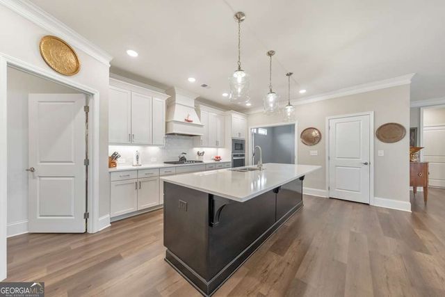 124 Redford Lane, Canton, GA 30115
