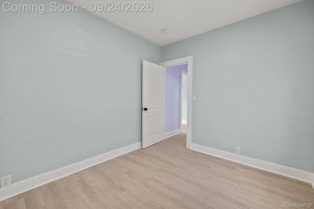 8217 Wetherby Street, Detroit, MI 48204