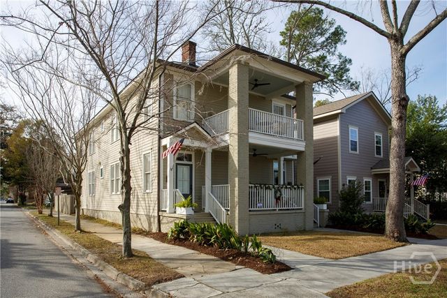 921 E Waldburg Street, Savannah, GA 31401