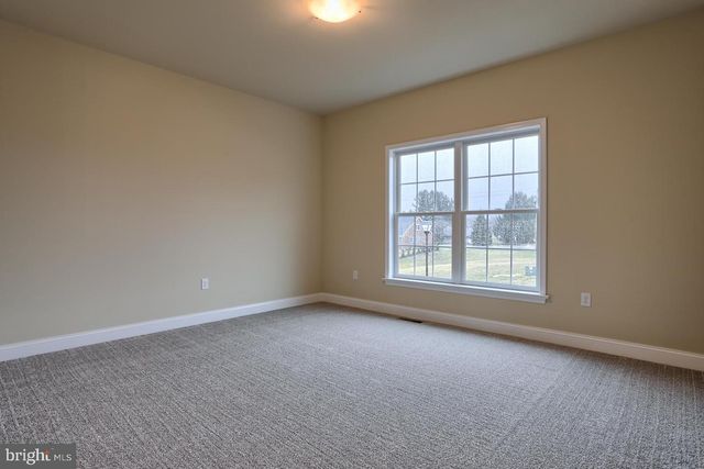 023 ROLLING MEADOW RD, Lebanon, PA 17046