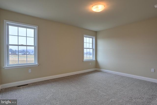 023 ROLLING MEADOW RD, Lebanon, PA 17046