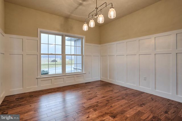 023 ROLLING MEADOW RD, Lebanon, PA 17046