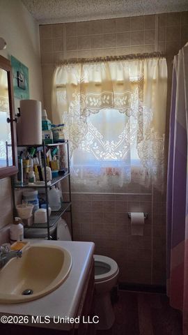 163 Waites Road, Holly Springs, MS 38635