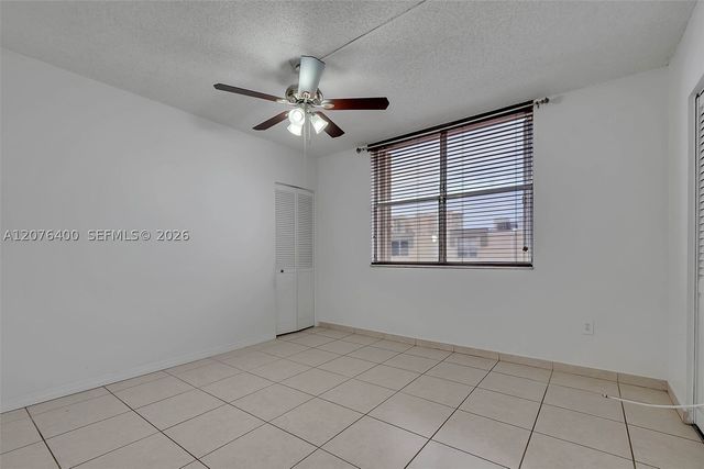 1655 NE 115th St 21B, Miami, FL 33181