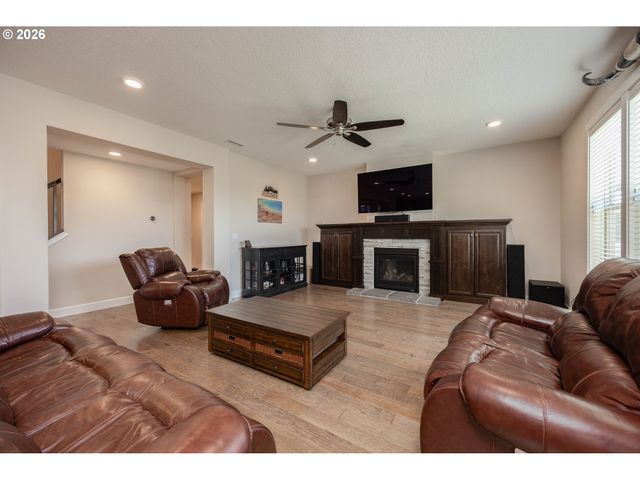 5710 Ne 133RD St, Vancouver, WA 98686
