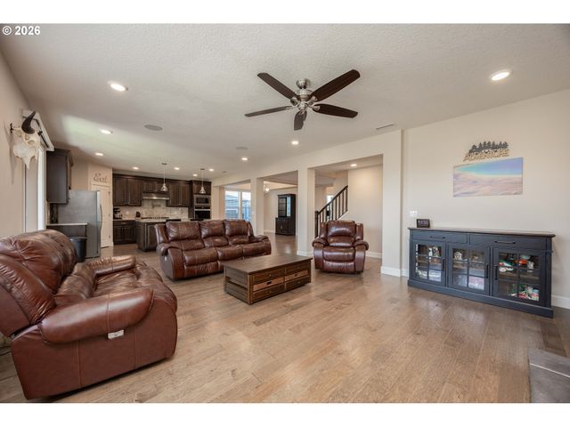 5710 Ne 133RD St, Vancouver, WA 98686