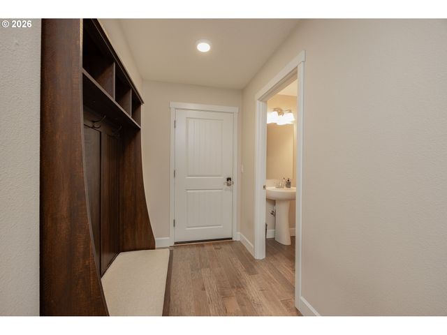 5710 Ne 133RD St, Vancouver, WA 98686