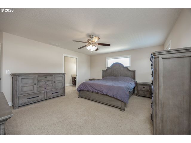 5710 Ne 133RD St, Vancouver, WA 98686