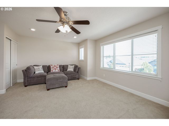 5710 Ne 133RD St, Vancouver, WA 98686