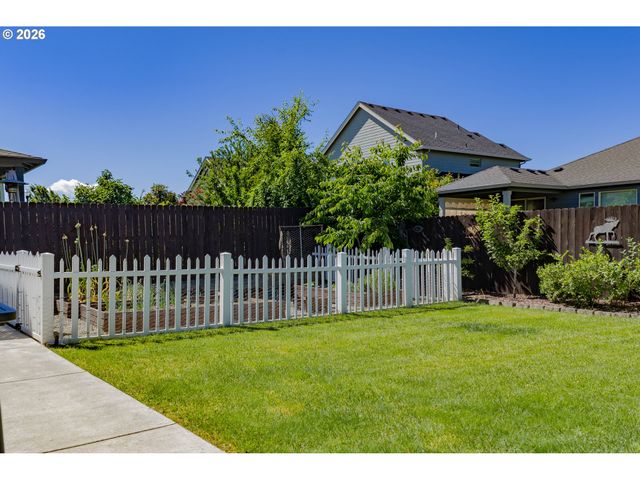 5710 Ne 133RD St, Vancouver, WA 98686