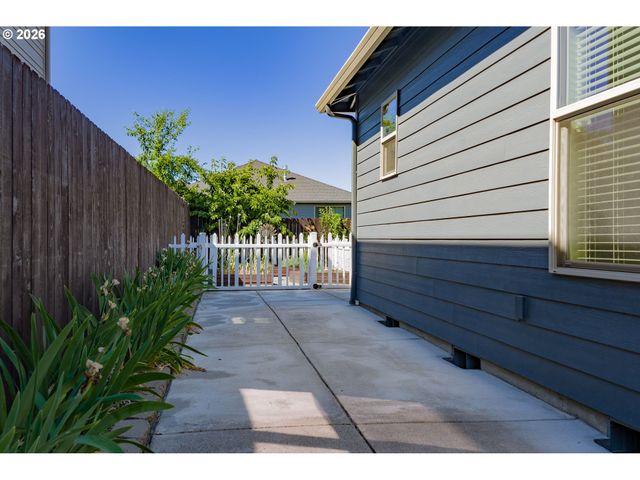 5710 Ne 133RD St, Vancouver, WA 98686