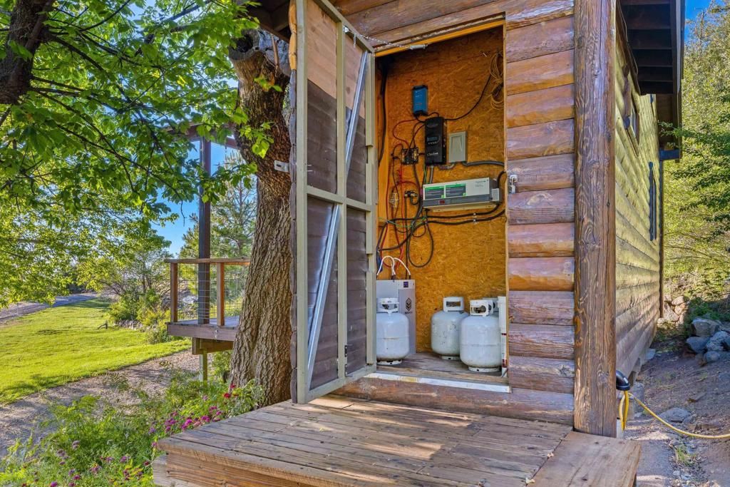 Image 20 of property listing at Highway 79, Julian, CA 92036