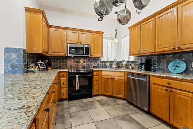10064 Garden Oaks Ave, Denham Springs, LA 70706