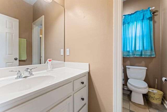 10064 Garden Oaks Ave, Denham Springs, LA 70706