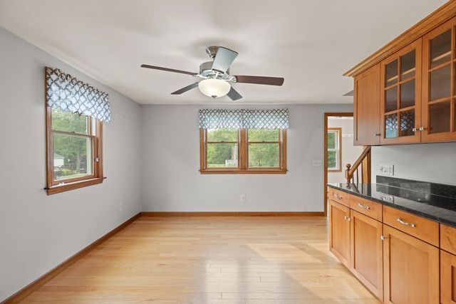 175 Lake Shore Ave., Hamilton, MA 01982