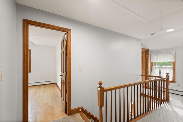 175 Lake Shore Ave., Hamilton, MA 01982