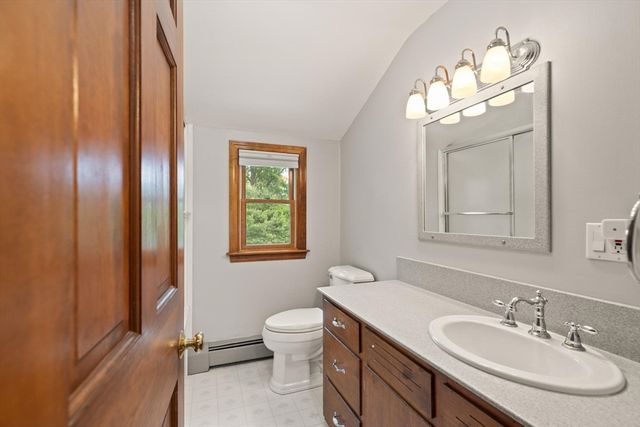 175 Lake Shore Ave., Hamilton, MA 01982