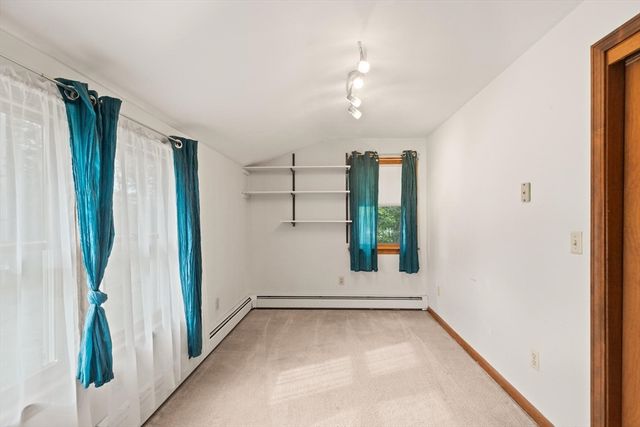 175 Lake Shore Ave., Hamilton, MA 01982