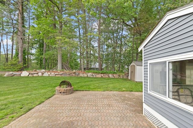 175 Lake Shore Ave., Hamilton, MA 01982
