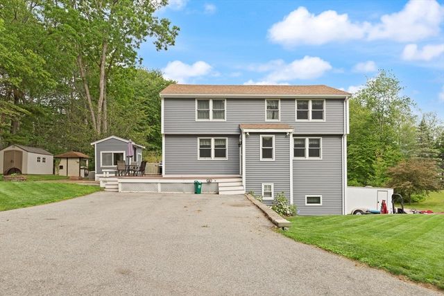 175 Lake Shore Ave., Hamilton, MA 01982